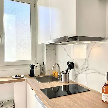 New 147 Tonton - Cosy Center Apartment *